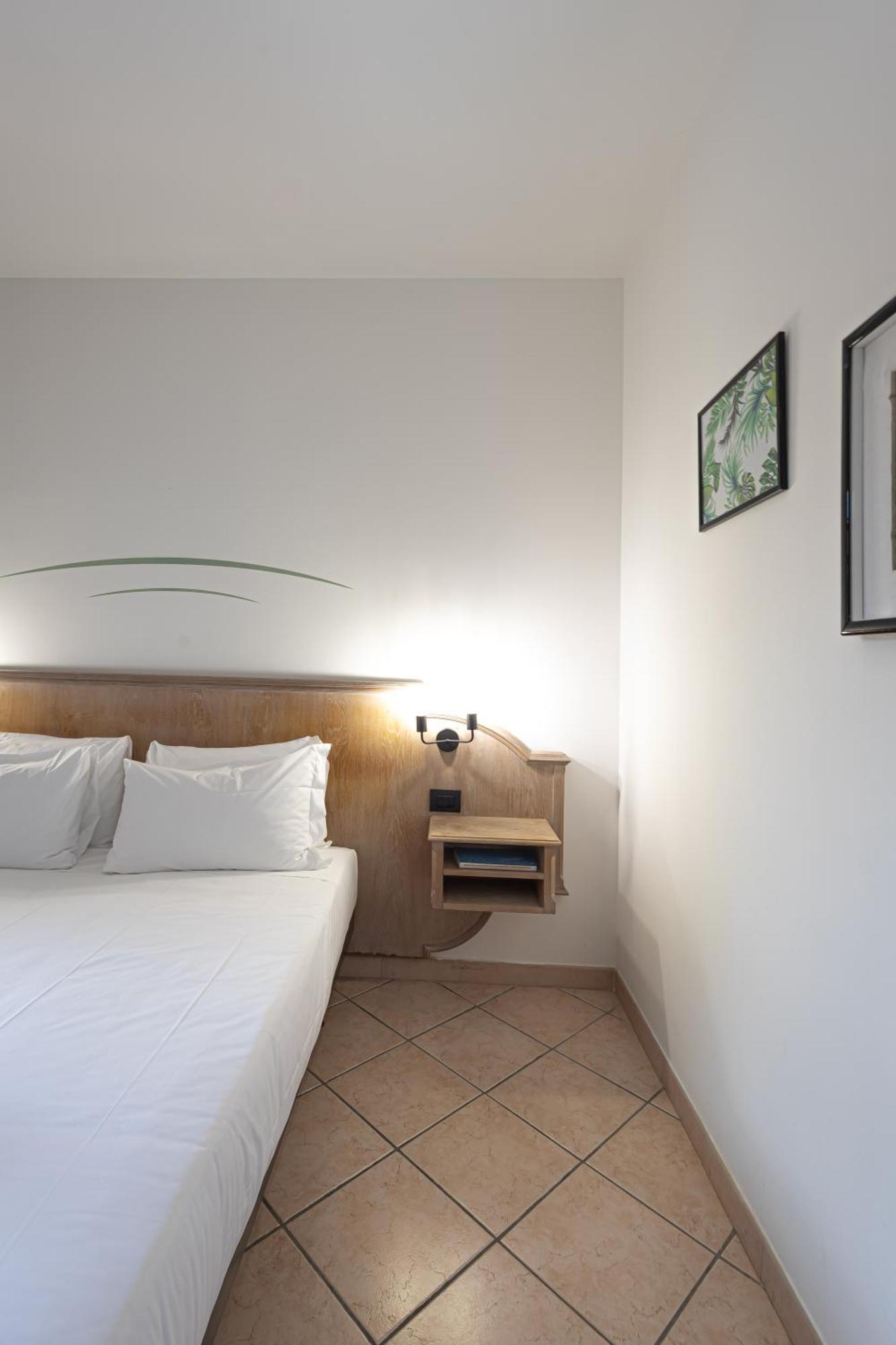 Hotel Tornielli 9 By Lvg Hotel Collection 노바라 외부 사진